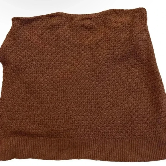 Women’s American Eagle Pumpkin V Neck Sweater Size Large - Picture 3 of 5